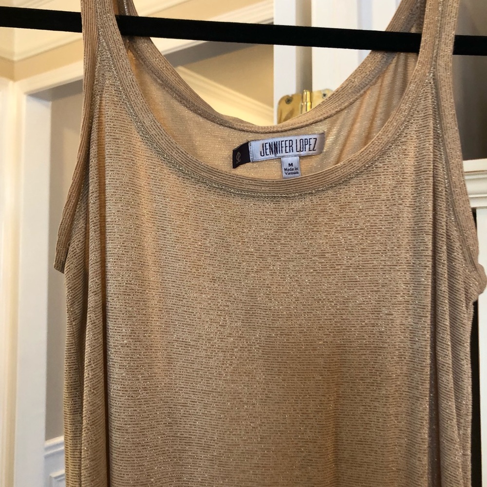 Gold shimmer tank top Jennifer Lopez